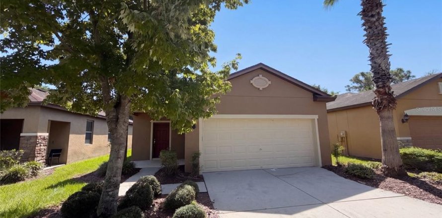 House in Riverview, Florida 3 bedrooms, 144.09 sq.m. № 2403645