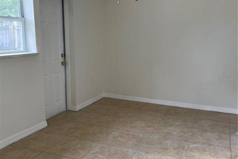 Villa ou maison à louer à Holiday, Floride: 3 chambres, 93.27 m2 № 2433480 - photo 7
