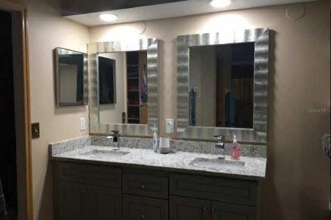 House in Orlando, Florida 3 bedrooms, 172.71 sq.m. № 1840518 - photo 5