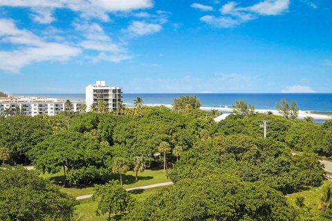 Condo in Boca Raton, Florida, 2 bedrooms  № 2392944 - photo 3