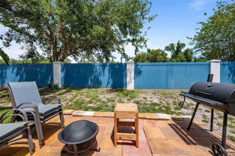 Townhouse in Palm Harbor, Florida 2 bedrooms, 107.86 sq.m. № 1795900 - photo 27