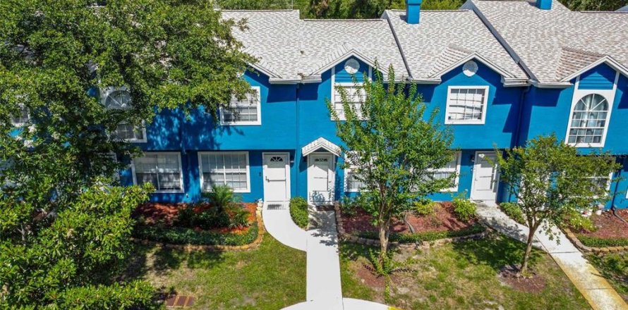 Townhouse in Palm Harbor, Florida 2 bedrooms, 107.86 sq.m. № 1795900