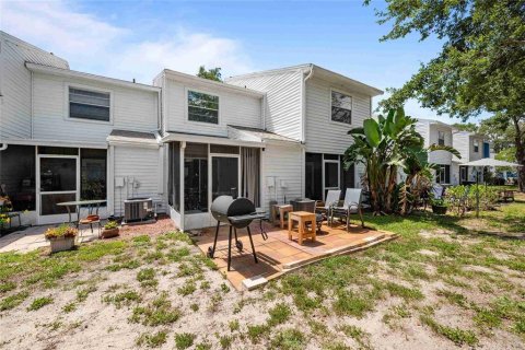 Townhouse in Palm Harbor, Florida 2 bedrooms, 107.86 sq.m. № 1795900 - photo 28