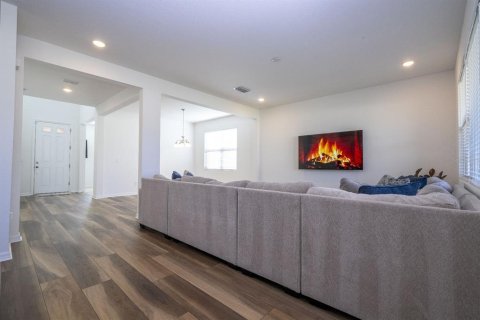 Casa en venta en Kissimmee, Florida, 5 dormitorios, 260.68 m2 № 1554721 - foto 20