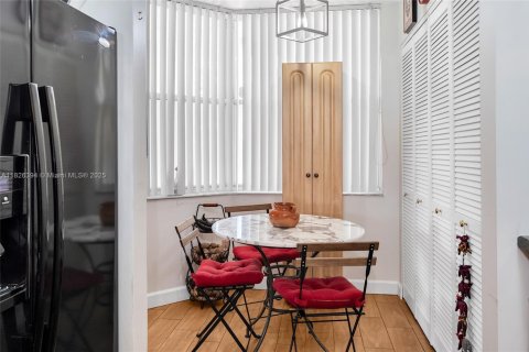 Condominio en venta en Sunrise, Florida, 3 dormitorios, 136.57 m2 № 1986463 - foto 18