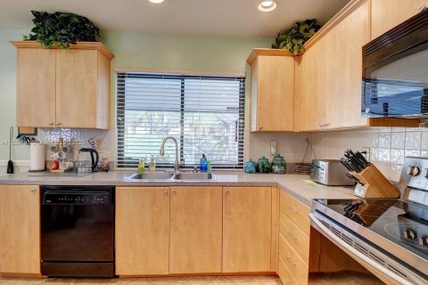 Casa en alquiler en Boca Raton, Florida, 3 dormitorios, 177.72 m2 № 1796985 - foto 4
