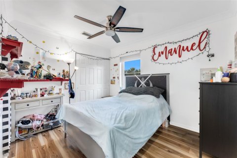 Villa ou maison à vendre à Pembroke Pines, Floride: 3 chambres, 183.95 m2 № 1997836 - photo 18