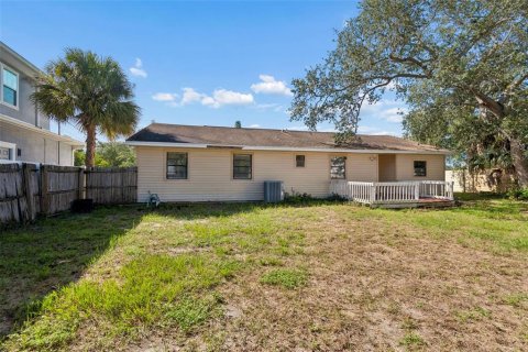 Villa ou maison à vendre à Tampa, Floride: 3 chambres, 128.76 m2 № 2294508 - photo 23