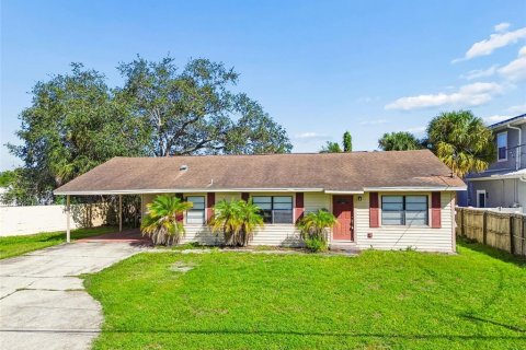 Villa ou maison à vendre à Tampa, Floride: 3 chambres, 128.76 m2 № 2294508 - photo 24