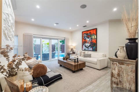 Купить виллу или дом в Майами, Флорида 3 спальни, 141.77м2, № 2033408 - фото 7