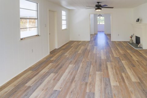 House in Bartow, Florida 3 bedrooms, 213.77 sq.m. № 2093575 - photo 14