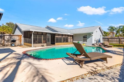 House in Tampa, Florida 3 bedrooms, 158.49 sq.m. № 2208229 - photo 26
