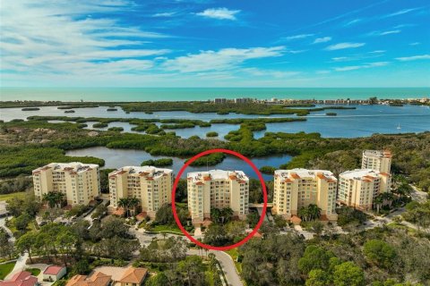 Condominio en venta en Osprey, Florida, 3 dormitorios, 281.4 m2 № 2108468 - foto 4