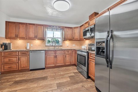 House in Edgewater, Florida 3 bedrooms, 161.19 sq.m. № 1812448 - photo 14