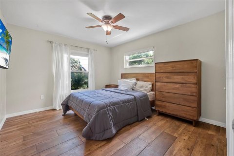 House in Edgewater, Florida 3 bedrooms, 161.19 sq.m. № 1812448 - photo 25