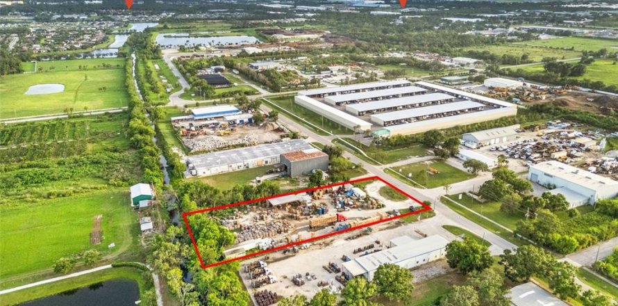 Land in Sarasota, Florida № 1793679