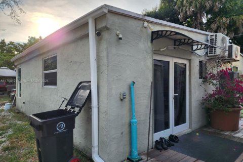 Terreno en venta en Fort Lauderdale, Florida № 1868652 - foto 5