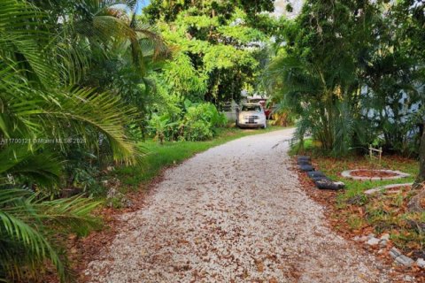 Terreno en venta en Fort Lauderdale, Florida № 1868652 - foto 9