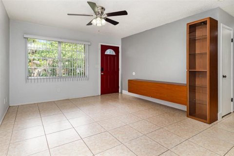 House in Eagle Lake, Florida 3 bedrooms, 160.63 sq.m. № 1822267 - photo 5