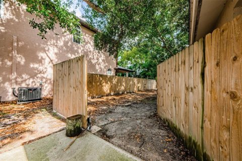 House in Largo, Florida 3 bedrooms, 120.77 sq.m. № 1798384 - photo 29