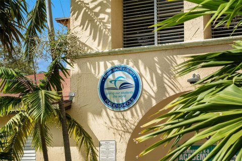 Купить виллу или дом в Майами, Флорида № 1971286 - фото 20