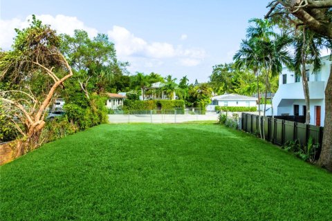 Купить виллу или дом в Майами, Флорида № 1971286 - фото 10