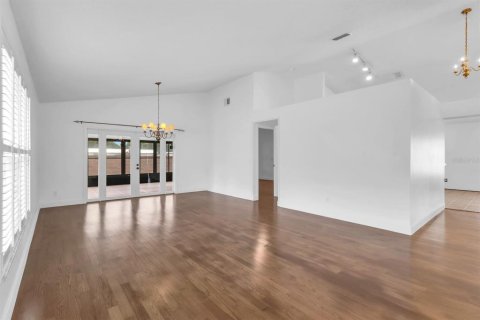 Casa en venta en Orlando, Florida, 3 dormitorios, 156.73 m2 № 2234344 - foto 9