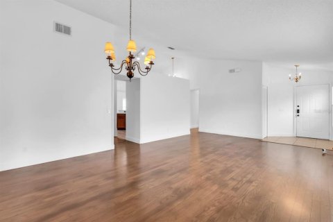 Casa en venta en Orlando, Florida, 3 dormitorios, 156.73 m2 № 2234344 - foto 12