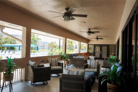 Condominio en venta en Sunrise, Florida, 2 dormitorios, 78.97 m2 № 2153949 - foto 3