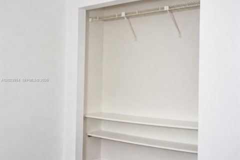 Condominio en venta en Sunrise, Florida, 2 dormitorios, 78.97 m2 № 2153949 - foto 16