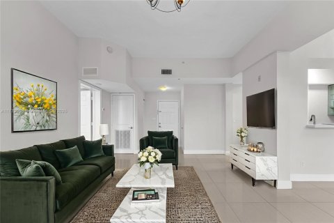 Condo in Dania Beach, Florida, 2 bedrooms  № 1623719 - photo 5