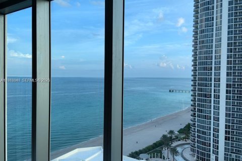 Copropriété à vendre à Sunny Isles Beach, Floride: 2 chambres, 84.36 m2 № 2041906 - photo 8