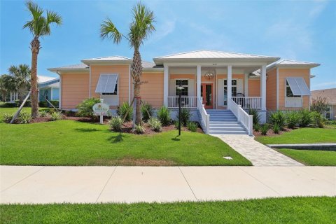 Casa en venta en Lady Lake, Florida, 3 dormitorios, 247.31 m2 № 1755073 - foto 1