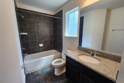 Villa ou maison à louer à Kissimmee, Floride: 3 chambres, 217.11 m2 № 1888469 - photo 21