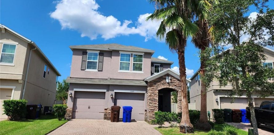 Villa ou maison à Kissimmee, Floride 3 chambres, 217.11 m2 № 1888469