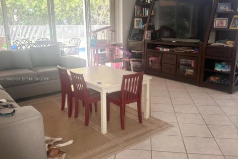 House in Wellington, Florida 3 bedrooms, 181.16 sq.m. № 2050374 - photo 16