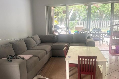 House in Wellington, Florida 3 bedrooms, 181.16 sq.m. № 2050374 - photo 15