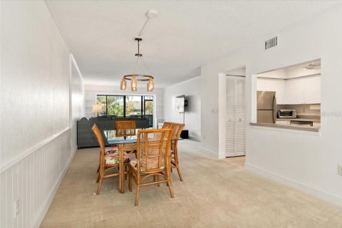 Condominio en venta en Sarasota, Florida, 2 dormitorios, 122.63 m2 № 1687046 - foto 8