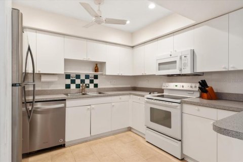 Condominio en venta en Sarasota, Florida, 2 dormitorios, 122.63 m2 № 1687046 - foto 5