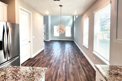 Adosado en alquiler en Orlando, Florida, 4 dormitorios, 213.95 m2 № 1900962 - foto 7