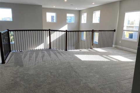 Adosado en alquiler en Orlando, Florida, 4 dormitorios, 213.95 m2 № 1900962 - foto 24