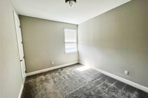 Adosado en alquiler en Orlando, Florida, 4 dormitorios, 213.95 m2 № 1900962 - foto 12
