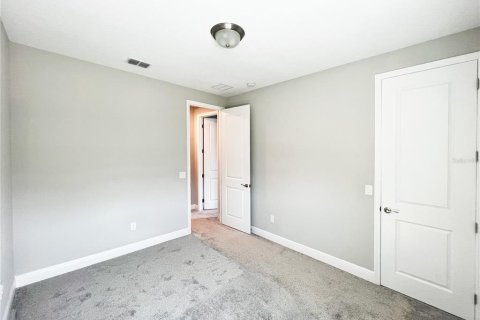 Adosado en alquiler en Orlando, Florida, 4 dormitorios, 213.95 m2 № 1900962 - foto 10