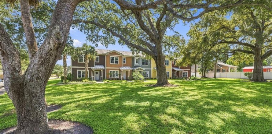 Touwnhouse à Dunedin, Floride 3 chambres, 115.01 m2 № 2428652