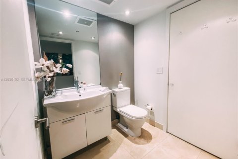 Condo in Miami, Florida, 3 bedrooms № 2170001 - photo 14