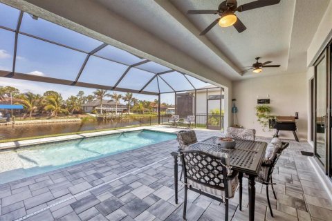 House in Port Charlotte, Florida 3 bedrooms, 198.72 sq.m. № 1759666 - photo 24