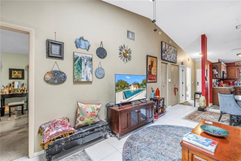 Купить кондоминиум в Брейдентон, Флорида 7 комнат, 87.89м2, № 2109528 - фото 11