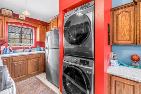 Купить кондоминиум в Брейдентон, Флорида 7 комнат, 87.89м2, № 2109528 - фото 5