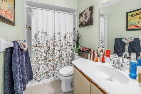 Купить кондоминиум в Брейдентон, Флорида 7 комнат, 87.89м2, № 2109528 - фото 15