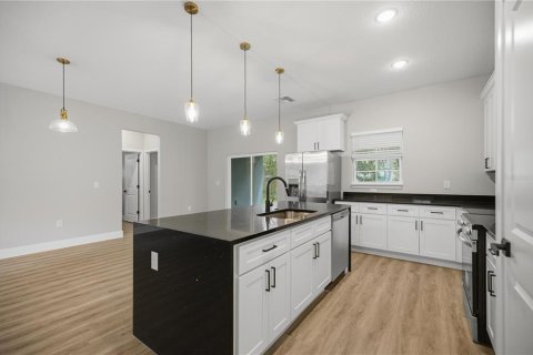 Casa en venta en Citrus Springs, Florida, 4 dormitorios, 168 m2 № 2427132 - foto 7